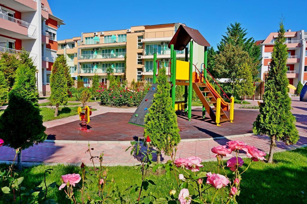 Gt Sunny Fort Apartments Sunny Beach Eksteriør billede