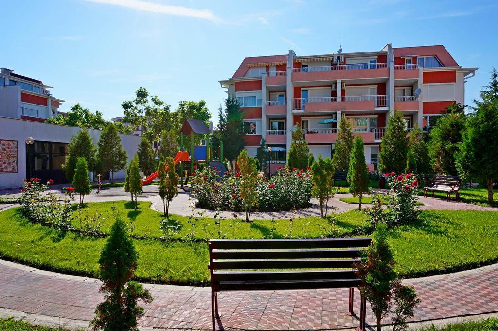 Gt Sunny Fort Apartments Sunny Beach Eksteriør billede