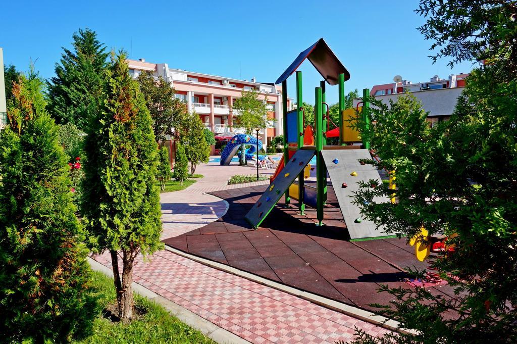 Gt Sunny Fort Apartments Sunny Beach Eksteriør billede